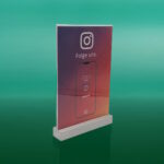 switchTAG clean+ - NFC Tischaufsteller mit wechselbarem Inlay